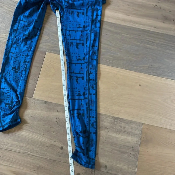 Cabi Leggings Womens Medium Patterned Cool Tech Skinny #963 Size Small - Picture 6 of 10